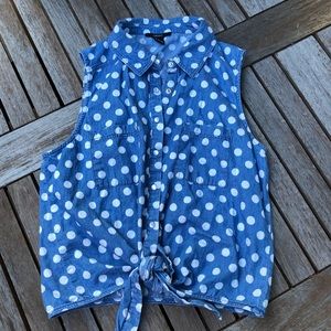 Polka dot tie front top